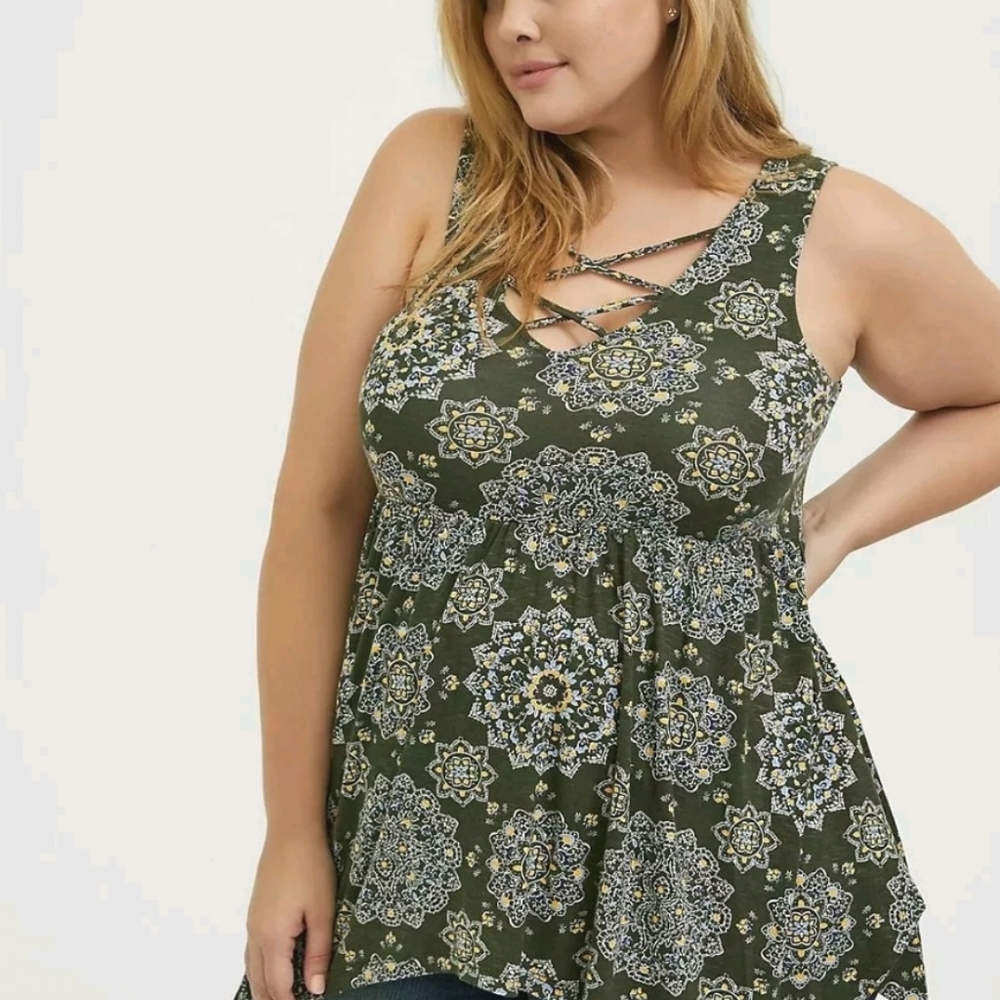 Torrid Super Soft Knit Sleeveless Babydoll Top Olive Green Size 3